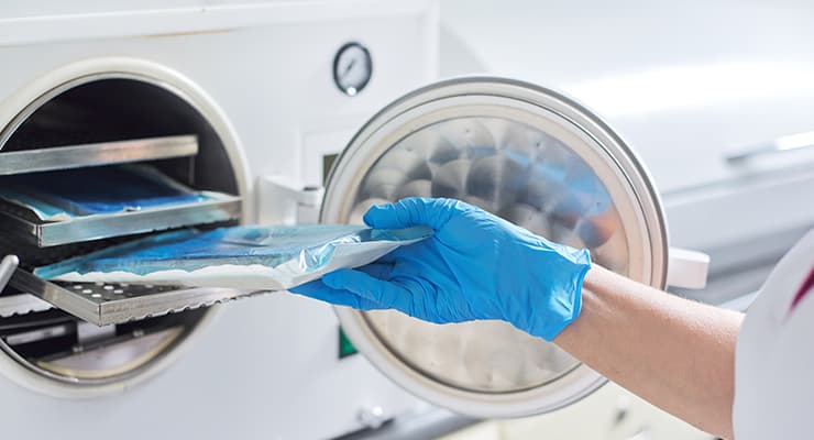 徹底した衛生管理と感染対策